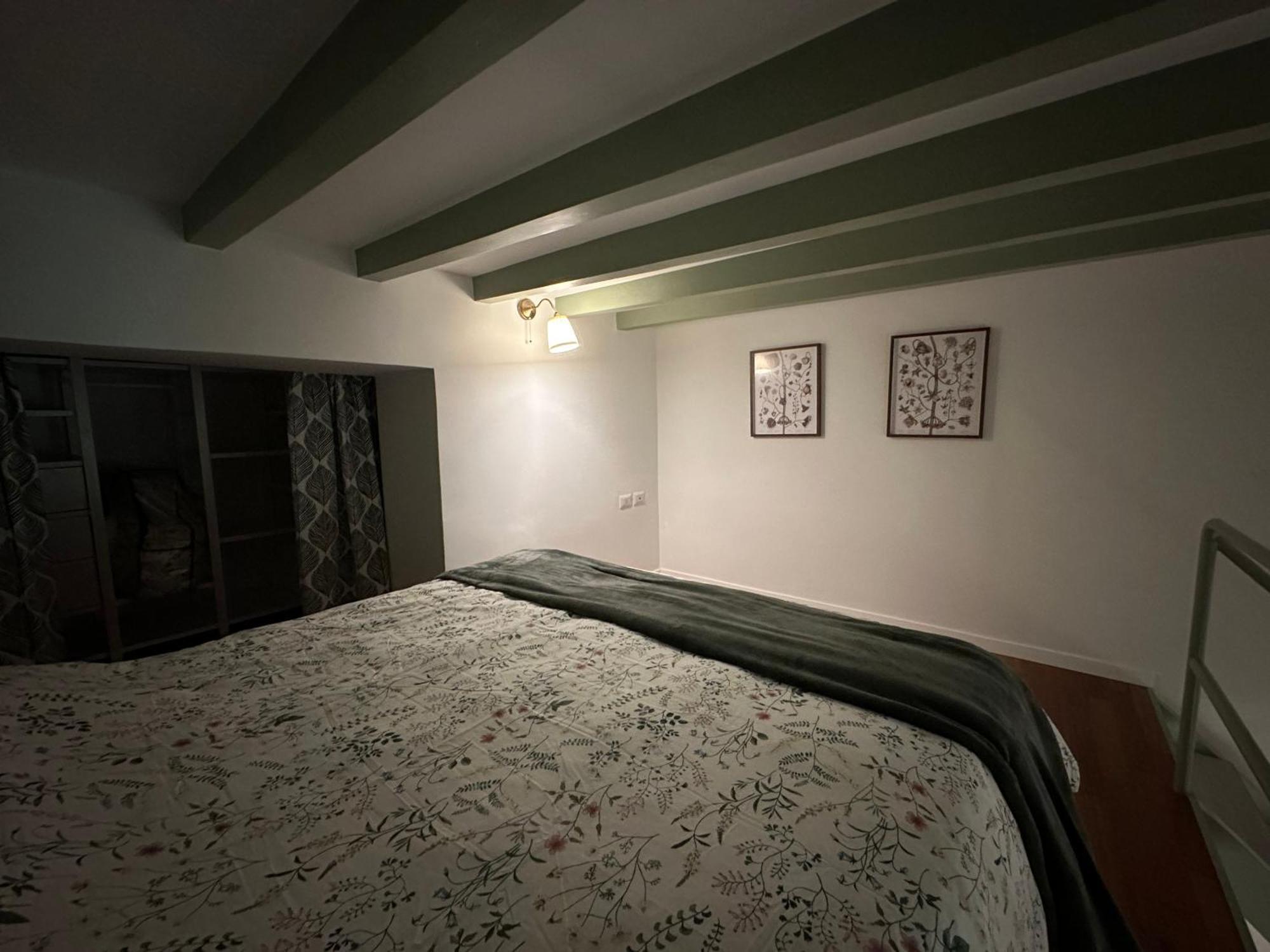 Flowers, A Cozy Suite In Milánó Kültér fotó